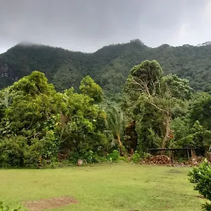 Ravehei Smile Relais 2 Moorea Hostel Afareaitu